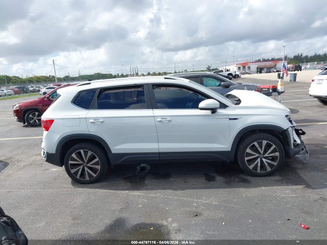 Продаж на аукціоні авто 2022 Volkswagen Taos 1.5t Se, vin: 3VVSX7B27NM017346, номер лоту: 44797116