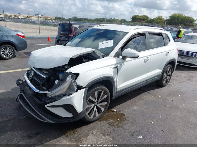 Продаж на аукціоні авто 2022 Volkswagen Taos 1.5t Se, vin: 3VVSX7B27NM017346, номер лоту: 44797116