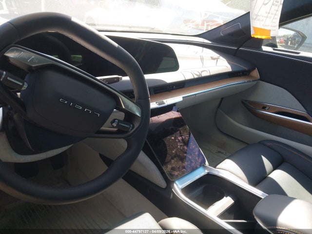 Lucid Air Touring 2025 50EA1TEAXSA016557 Image 18