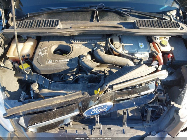 44797141 :رقم المزاد ، 1FADP5BU9FL124873 vin ، 2015 Ford C-max Hybrid Sel مزاد بيع