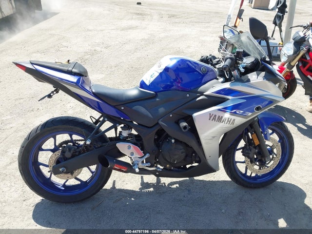 MH3RH06Y4FK001261 Yamaha YZFR3