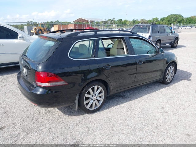2013 Volkswagen Jetta Sportwagen 2.0l Tdi მანქანა იყიდება აუქციონზე, vin: 3VWPL7AJ7DM652748, აუქციონის ნომერი: 44797199