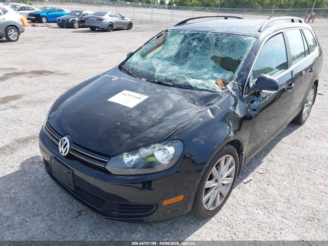 2013 Volkswagen Jetta Sportwagen 2.0l Tdi მანქანა იყიდება აუქციონზე, vin: 3VWPL7AJ7DM652748, აუქციონის ნომერი: 44797199