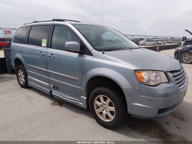 2009 CHRYSLER TOWN & COUNTRY 2A8HR54169R584893