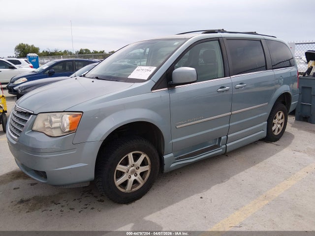 2009 CHRYSLER TOWN & COUNTRY 2A8HR54169R584893 Photo 1