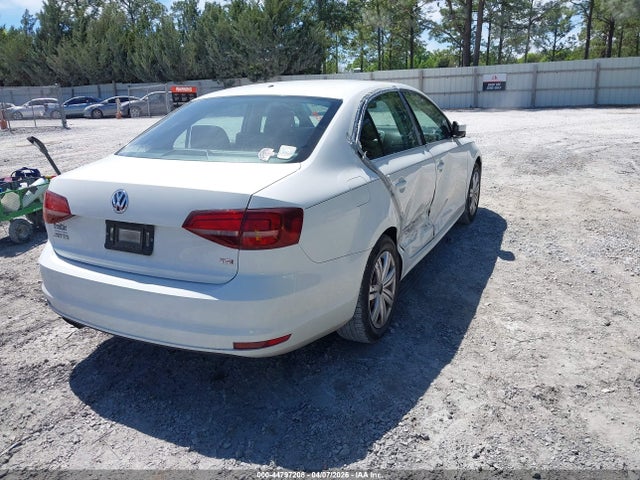 44797208 :رقم المزاد ، 3VW2B7AJ1HM353260 vin ، 2017 Volkswagen Jetta 1.4t S مزاد بيع