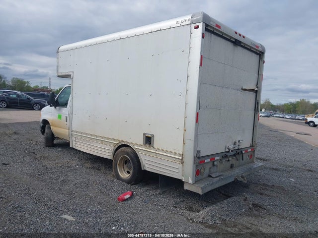 Продажа на аукционе авто 2006 Ford E-450 Cutaway, vin: 1FDXE45S16DA63137, номер лота: 44797219