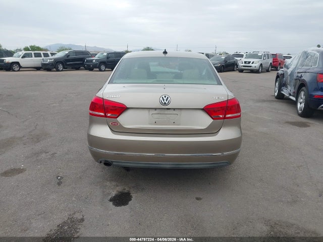 44797224 :رقم المزاد ، 1VWBT7A35FC020914 vin ، 2015 Volkswagen Passat 1.8t Se مزاد بيع