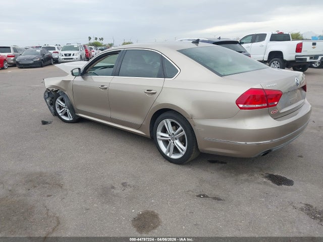 44797224 :رقم المزاد ، 1VWBT7A35FC020914 vin ، 2015 Volkswagen Passat 1.8t Se مزاد بيع