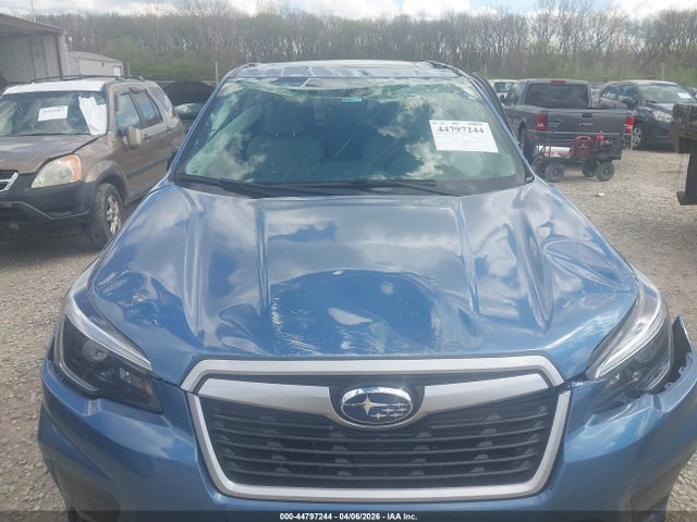 44797244 :رقم المزاد ، JF2SKAJC5MH576936 vin ، 2021 Subaru Forester Premium مزاد بيع