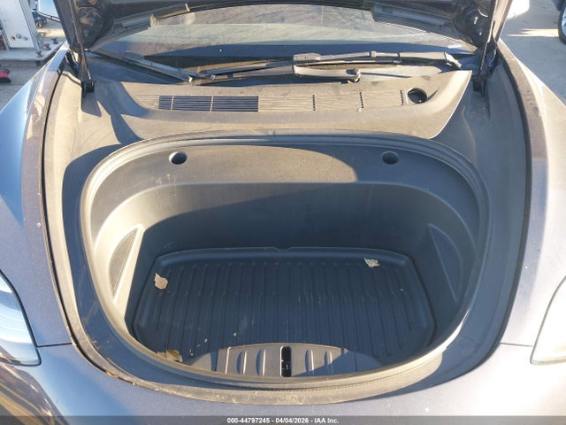 5YJ3E1EA8NF295458 Tesla Model 3 Rear-wheel Drive