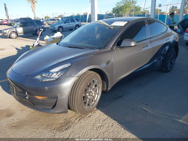 5YJ3E1EA8NF295458 Tesla Model 3 Rear-wheel Drive