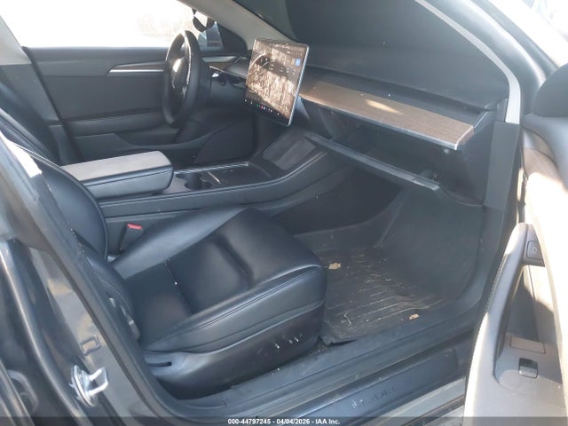 5YJ3E1EA8NF295458 Tesla Model 3 Rear-wheel Drive