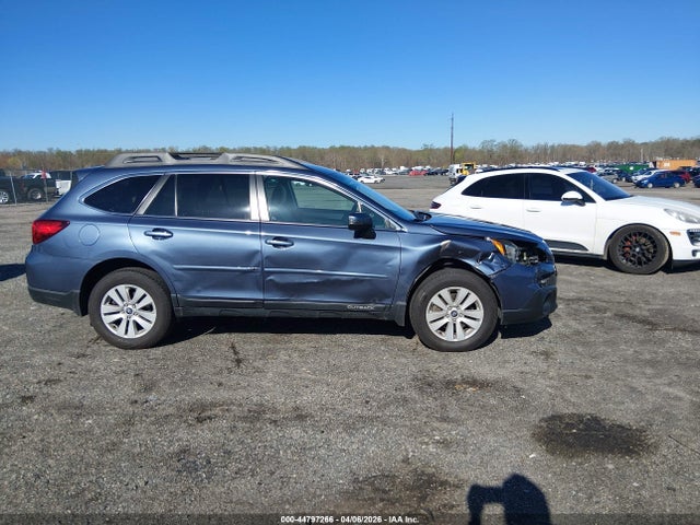 44797266 :رقم المزاد ، 4S4BSAFC3F3321902 vin ، 2015 Subaru Outback 2.5i Premium مزاد بيع