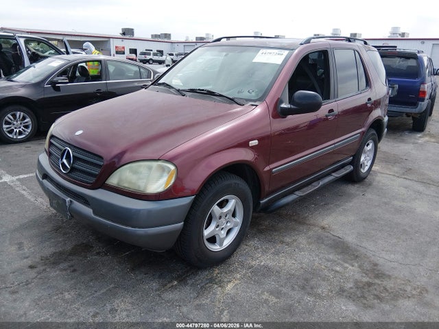 44797280 :رقم المزاد ، 4JGAB54E5WA020101 vin ، 1998 Mercedes-benz Ml 320 Classic مزاد بيع