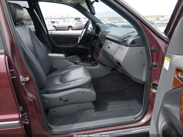 44797280 :رقم المزاد ، 4JGAB54E5WA020101 vin ، 1998 Mercedes-benz Ml 320 Classic مزاد بيع