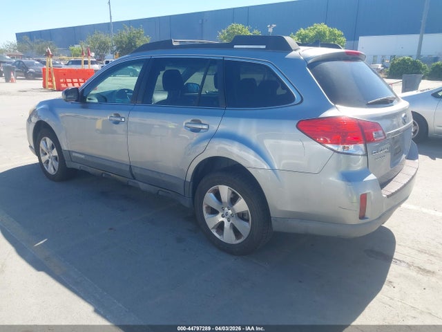 44797289 :رقم المزاد ، 4S4BRDKC6B2427747 vin ، 2011 Subaru Outback 3.6r Limited مزاد بيع