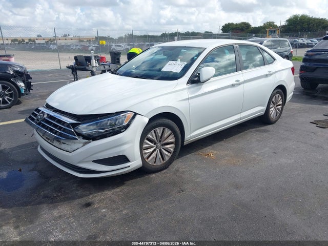 Продаж на аукціоні авто 2019 Volkswagen Jetta 1.4t R-line/1.4t S/1.4t Se, vin: 3VWCB7BU8KM156364, номер лоту: 44797313
