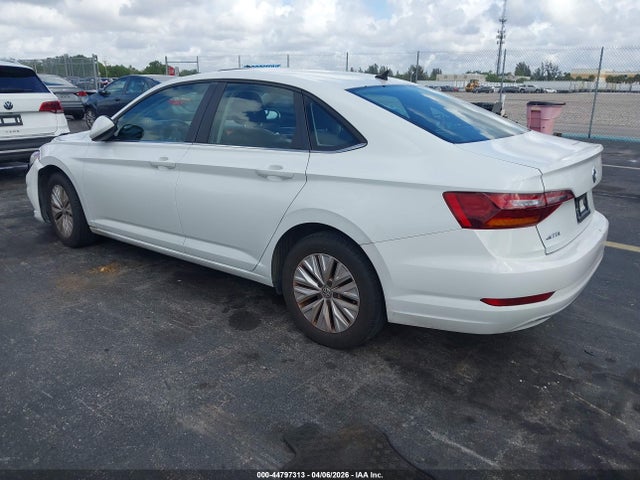 Продаж на аукціоні авто 2019 Volkswagen Jetta 1.4t R-line/1.4t S/1.4t Se, vin: 3VWCB7BU8KM156364, номер лоту: 44797313