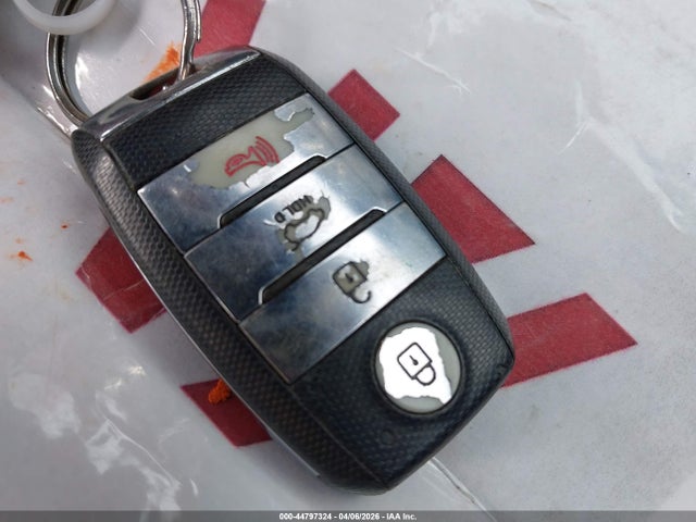 44797324 :رقم المزاد ، 5XYPK4A54GG085486 vin ، 2016 Kia Sorento 3.3l Sx مزاد بيع