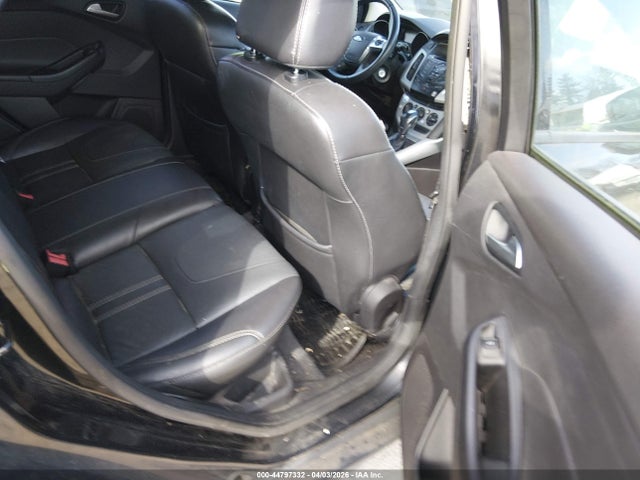 Ford FOCUS SE 2014 1FADP3K27EL112111 Image 8