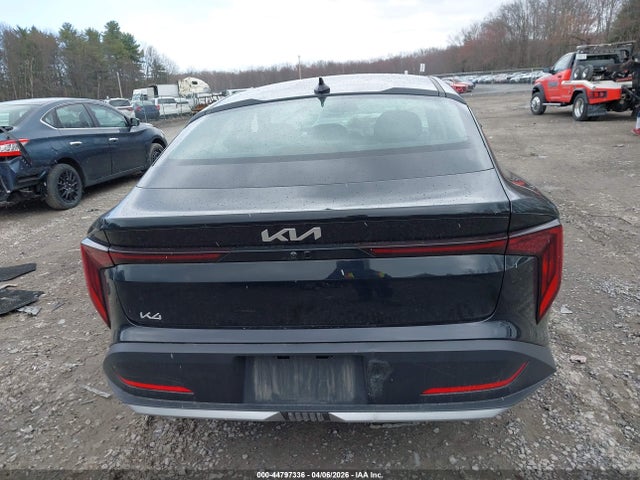 44797336 :رقم المزاد ، 3KPFT4DE4SE106217 vin ، 2025 Kia K4 Lxs مزاد بيع