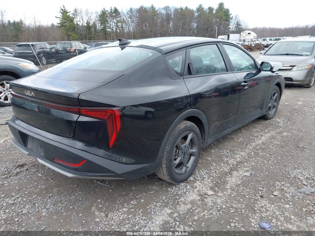 44797336 :رقم المزاد ، 3KPFT4DE4SE106217 vin ، 2025 Kia K4 Lxs مزاد بيع