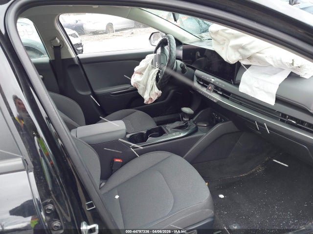 44797336 :رقم المزاد ، 3KPFT4DE4SE106217 vin ، 2025 Kia K4 Lxs مزاد بيع