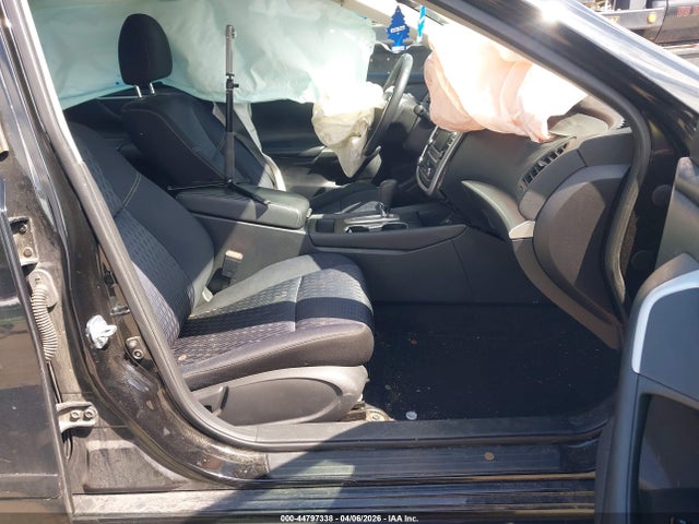 1N4AL3AP3HC173911 Nissan Altima 2.5 Sv