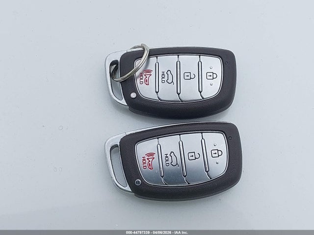 KMHC75LC5HU031708 Hyundai Ioniq Hybrid Sel