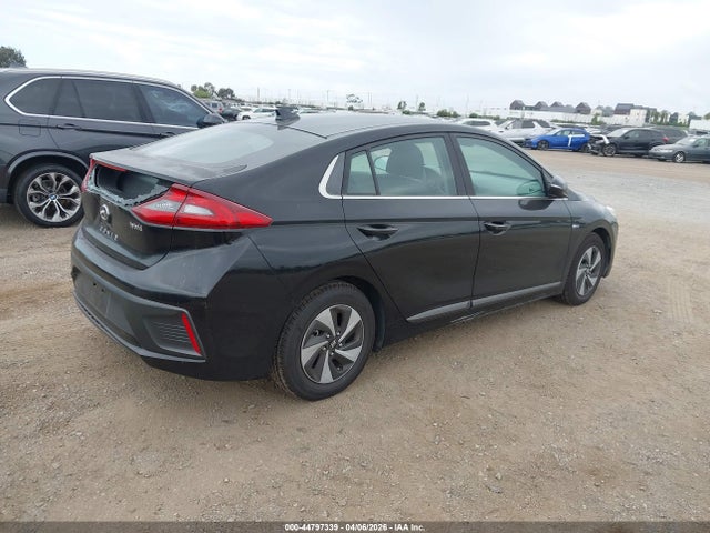 KMHC75LC5HU031708 Hyundai Ioniq Hybrid Sel