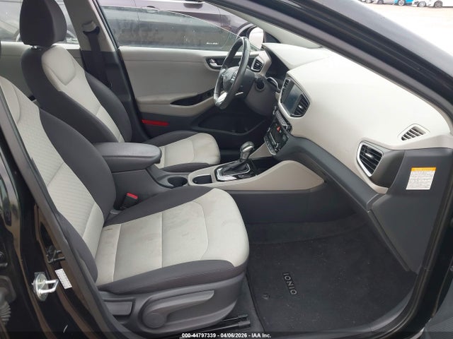 KMHC75LC5HU031708 Hyundai Ioniq Hybrid Sel