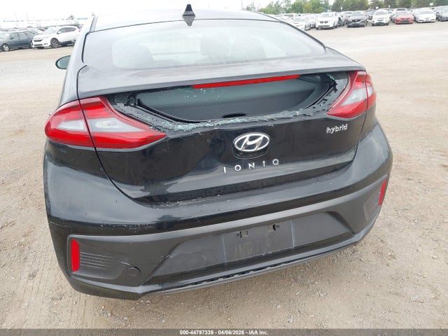 KMHC75LC5HU031708 Hyundai Ioniq Hybrid Sel
