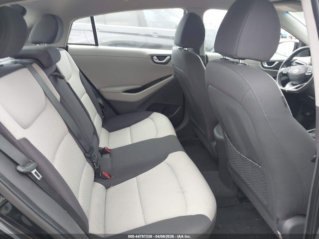 KMHC75LC5HU031708 Hyundai Ioniq Hybrid Sel