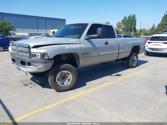 1997 Dodge Ram 2500 St მანქანა იყიდება აუქციონზე, vin: 3B7KF23D4VG806038, აუქციონის ნომერი: 44797348