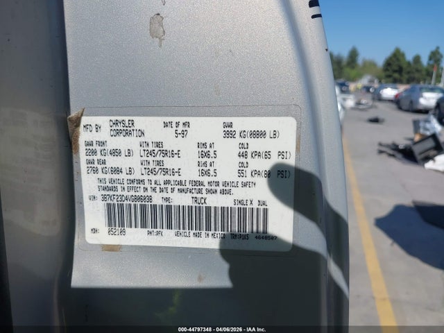 1997 Dodge Ram 2500 St მანქანა იყიდება აუქციონზე, vin: 3B7KF23D4VG806038, აუქციონის ნომერი: 44797348