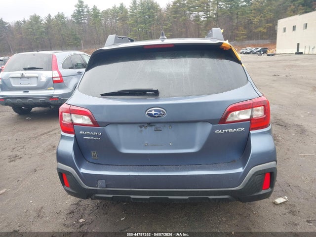 44797352 :رقم المزاد ، 4S4BSAFC6J3315021 vin ، 2018 Subaru Outback 2.5i Premium مزاد بيع