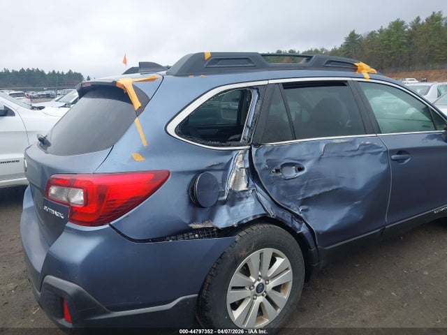 44797352 :رقم المزاد ، 4S4BSAFC6J3315021 vin ، 2018 Subaru Outback 2.5i Premium مزاد بيع
