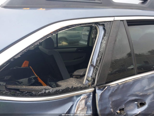 44797352 :رقم المزاد ، 4S4BSAFC6J3315021 vin ، 2018 Subaru Outback 2.5i Premium مزاد بيع
