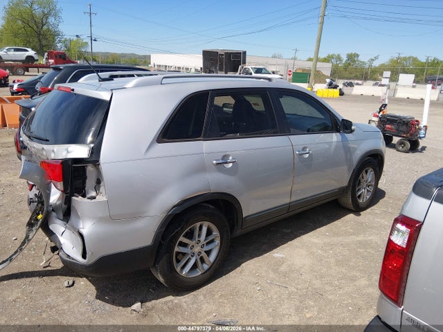 44797379 :رقم المزاد ، 5XYKT3A65EG530678 vin ، 2014 Kia Sorento Lx مزاد بيع
