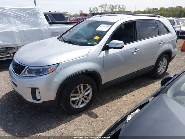 44797379 :رقم المزاد ، 5XYKT3A65EG530678 vin ، 2014 Kia Sorento Lx مزاد بيع