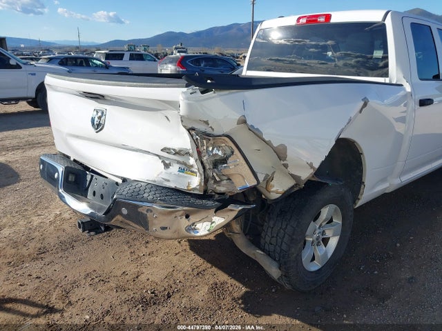 44797390 :رقم المزاد ، 1C6RR7FGXKS735397 vin ، 2019 Ram 1500 Classic Tradesman  4x4 6'4 Box مزاد بيع