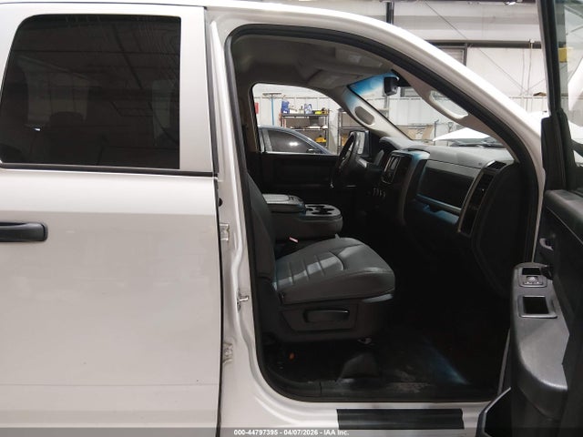 Продаж на аукціоні авто 2020 Ram 1500 Classic Tradesman  4x4 6'4 Box, vin: 1C6RR7FT4LS110122, номер лоту: 44797395