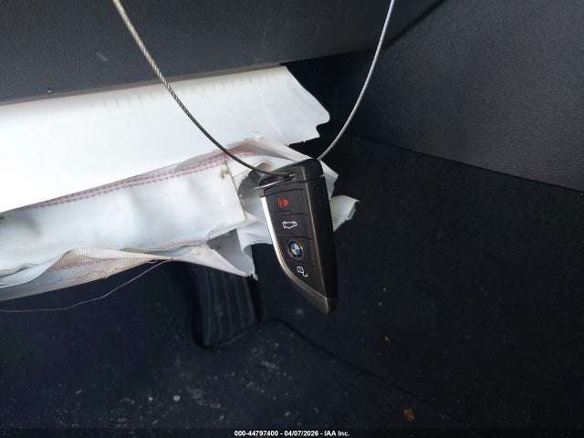 2023 Bmw 330i მანქანა იყიდება აუქციონზე, vin: 3MW69FF01P8D02064, აუქციონის ნომერი: 44797400