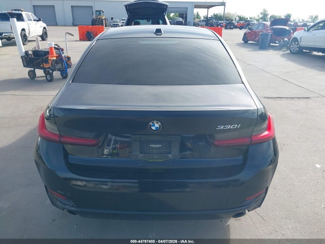 2023 Bmw 330i მანქანა იყიდება აუქციონზე, vin: 3MW69FF01P8D02064, აუქციონის ნომერი: 44797400