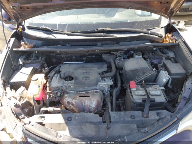 Toyota Rav4 Xle 2017 2T3RFREV6HW685157 Image 10