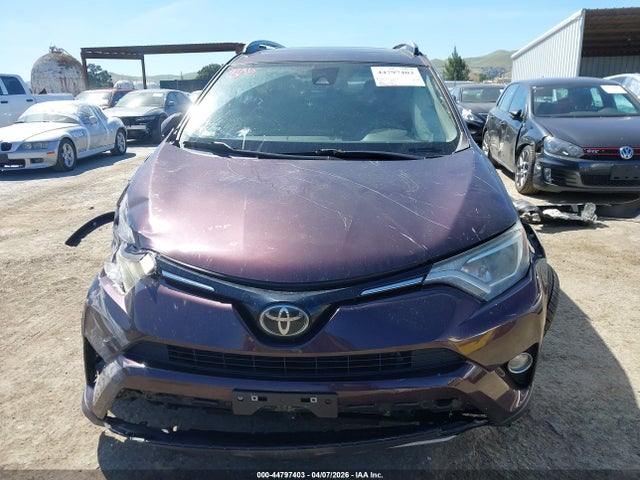 Toyota Rav4 Xle 2017 2T3RFREV6HW685157 Image 13