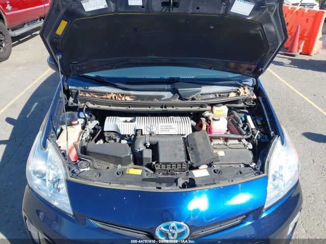 Toyota Prius Three 2015 JTDKN3DU4F1898629 Image 10