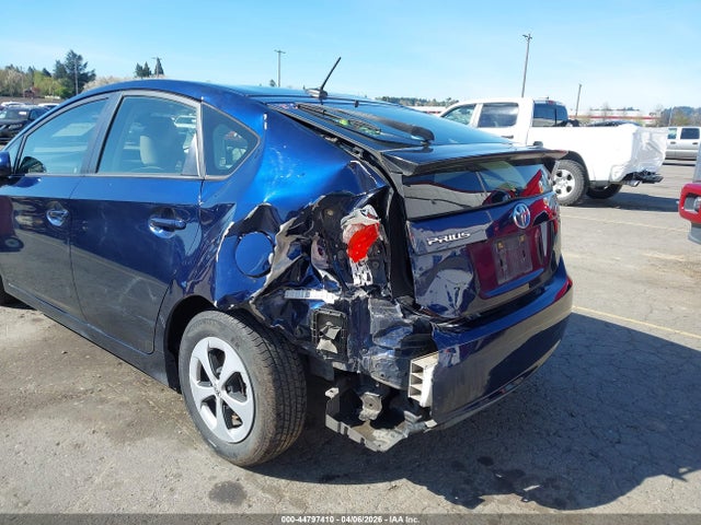 Toyota Prius Three 2015 JTDKN3DU4F1898629 Image 6