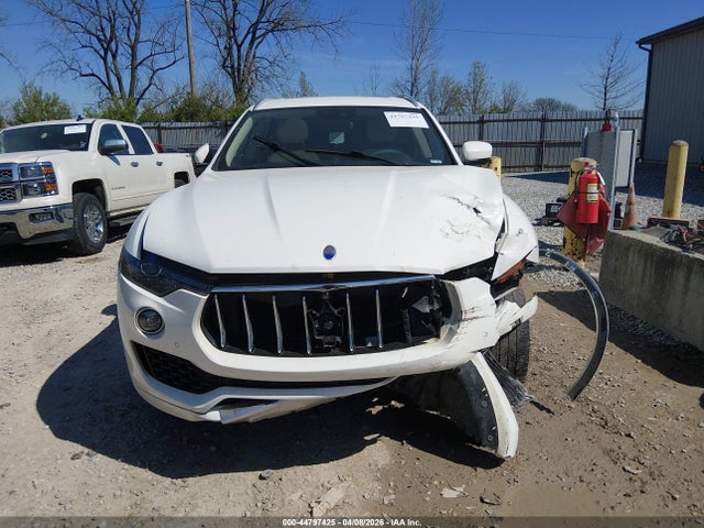 2017 Maserati Levante S მანქანა იყიდება აუქციონზე, vin: ZN661YUL2HX250416, აუქციონის ნომერი: 44797425